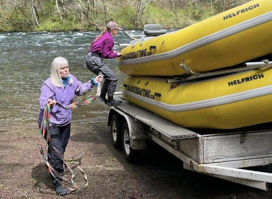 Jonnie and Leah getting boats ready at Paradise Boat Landing.