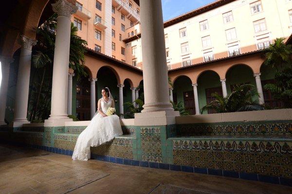 Love my princess dress Instagram: Picture by @pedritohenriquez and tiara and earrings by @mixeloficial