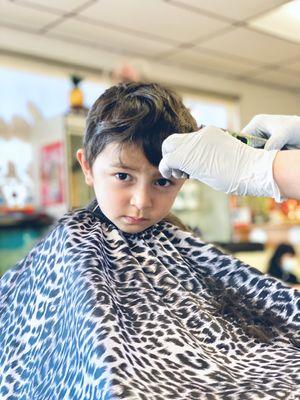 Noah Blakeman getting his post-Quarantine hair cut