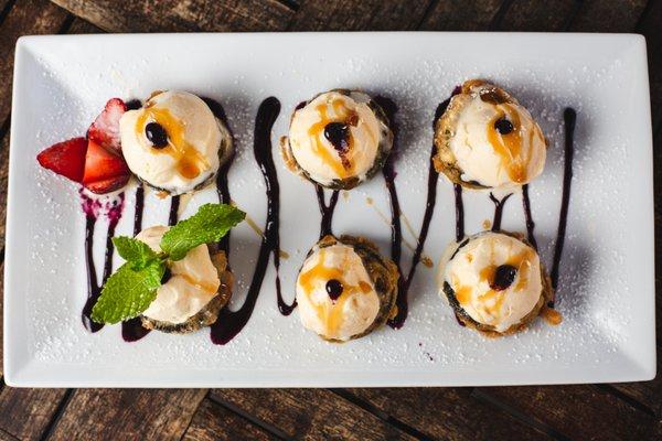 Deep Fried Oreo Cookies with Vanilla Ice Cream