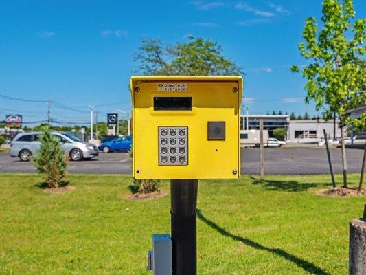 Keypad - Extra Space Storage at 8161 Main St, Williamsville, NY 14221