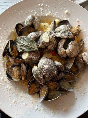 Clam Linguine