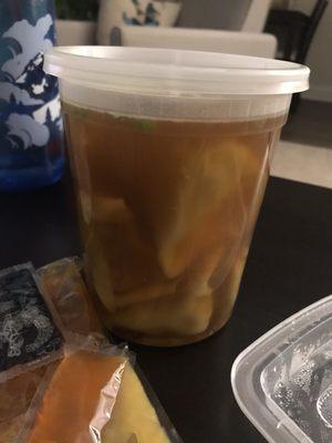 16. Wonton Soup large