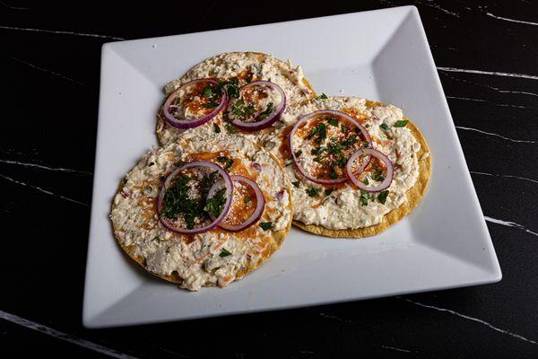 Tostadas De Pollo