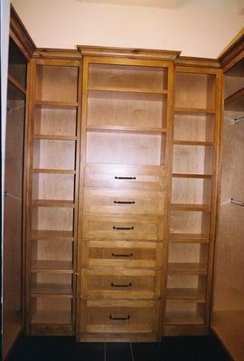 Custom Closet-Cherry