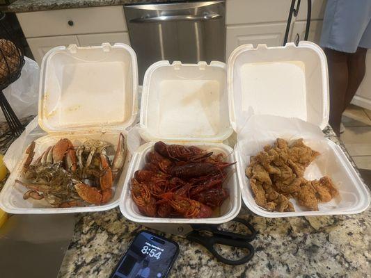 Blue Crab, Crawfish and Alligator