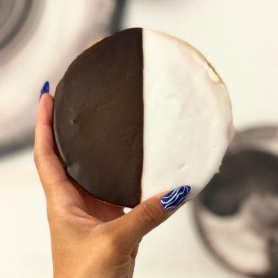 Black and White Cookie