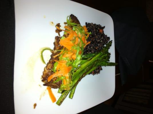 Healthy Cod with Asparagus and Sesame Black Rice