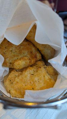 Cheddar Bay Biscuits