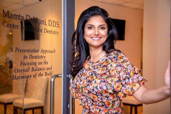 Dr. Mamta Dalwani - Center for Holistic Dentistry - Holistic Dentist Los Angeles CA