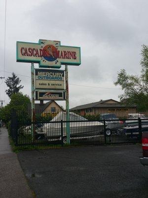 Cascade Marine Center