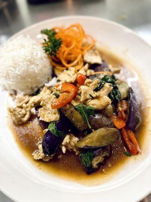 Spicy eggplant chicken