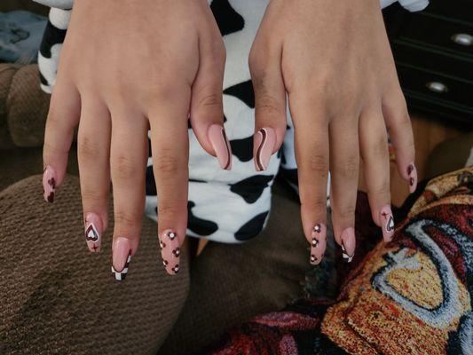 Julie did an amazing job on my daughter's fingernails for her 14th bday. They turned out beautiful! Thank you!