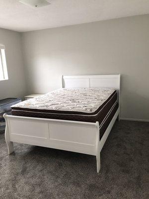 Queen bed & mattress freshly installed