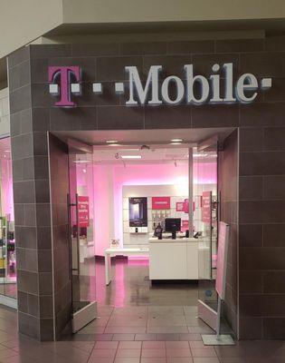 T-Mobile at the Valley River Center, Eugene OR