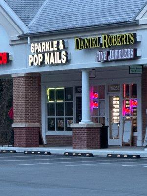 Daniel Roberts Fine Jewelers