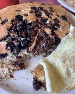 Pancakes!  Blueberry and chocolate chip.  Yep. That's what i ordered and it was amazing.