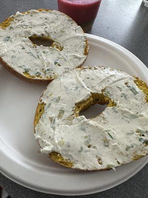 Turmeric bagel