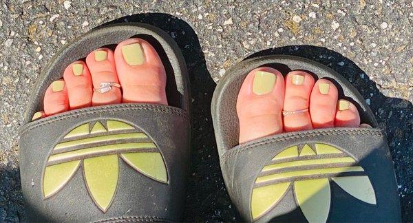 Pretty pedicure, sage green polish