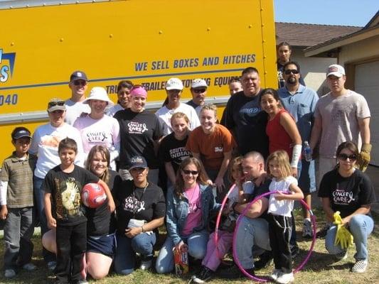 Lending a Hand to the Hernandez Family