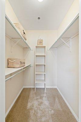 Walk in Closet