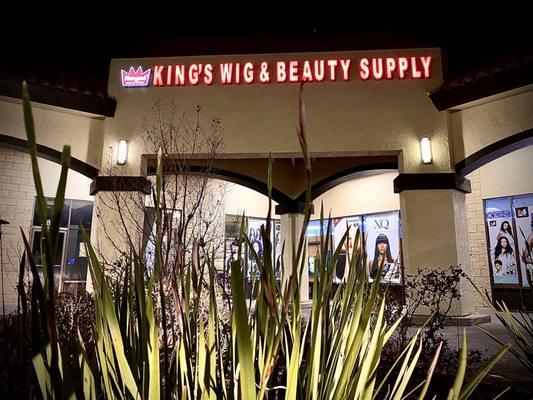 King's Wigs & Beauty Supply