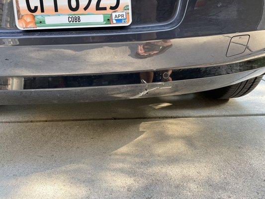 Scratches discovered on bumper after picking up vehicle