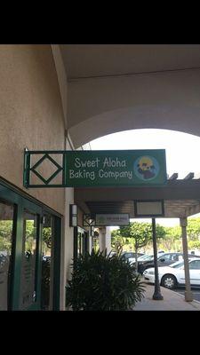 Sweet Aloha Bakery