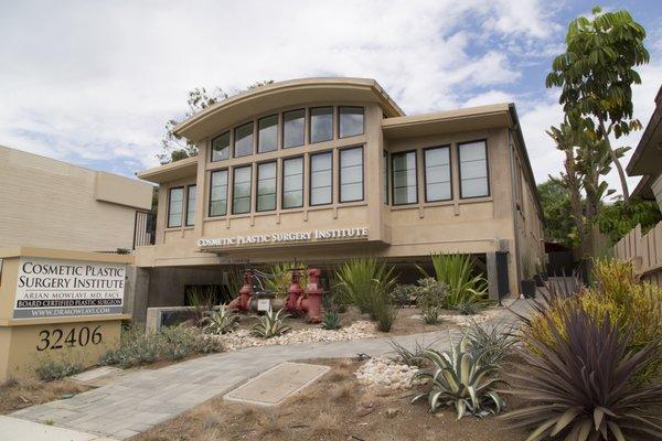 Dr. Laguna - Cosmetic Plastic Surgery Institute - Laguna Beach Location.