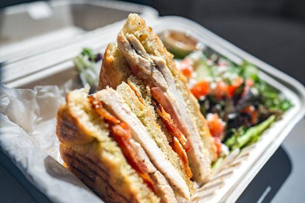 Chicken Pesto w/ Balsamic Salad. Dont mind that bite missing haha!