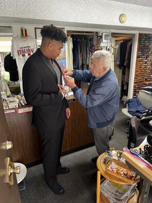 Fontana Di Trevi Tailor Shop Fine Italian Tailoring