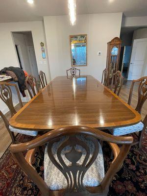 Kittinger reproduction dining table with 8 chairs