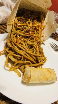 Vegetable + Beef Lo Mein with Spring Roll