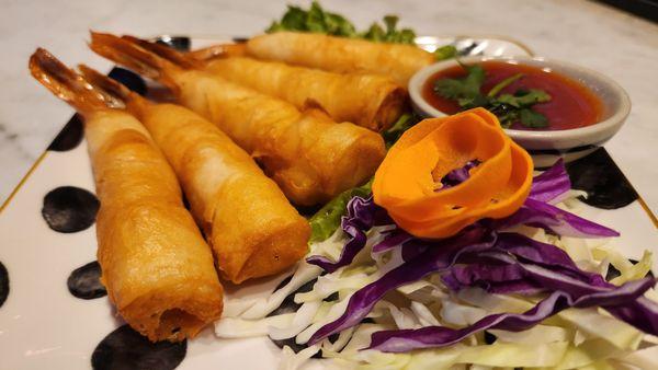 SHRIMP ROLLS
Depp-Fried Shrimp Wrapped In Spring Roll Papers Served With Sweet & Sour Sauce