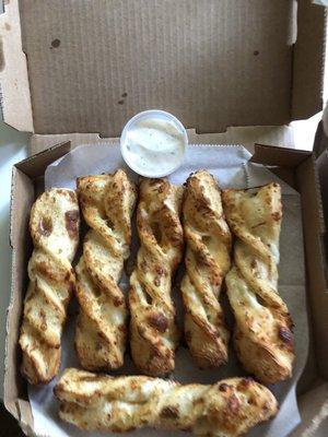 Garlic twists