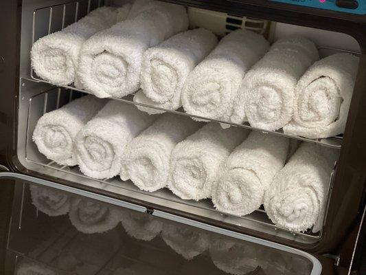 Who doesn't Love hot towels!