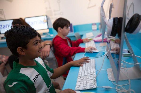 Game Design with Scratch