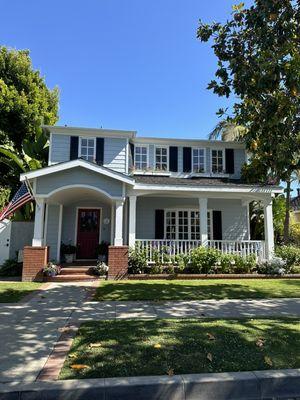 Full service cleaning on Belmont Shore home