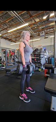 72.5 years young doing RDL with more than her body weight!