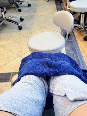 Wonderful warm wraps with the pedicure