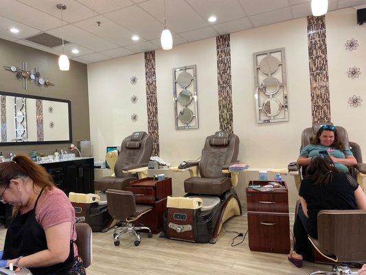 Sparks Nail Spa