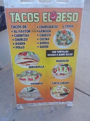 Tacos a $1

Tacos hechos a mano $2