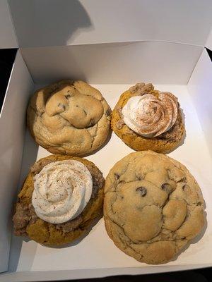 Chocolate chip cookies and pumpkin cookies