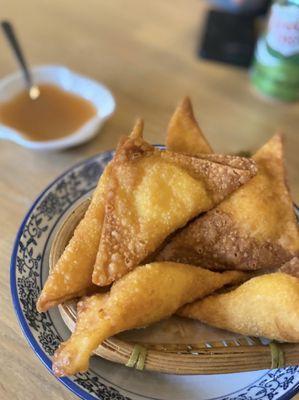 Crab Rangoon