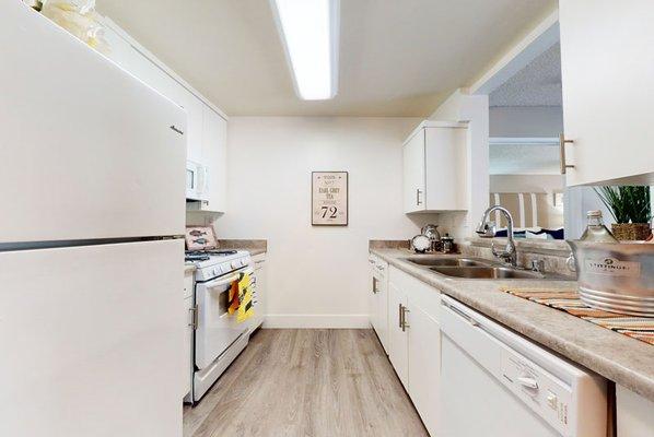 Kitchen and dining area at Mountain Vista Apartment Homes