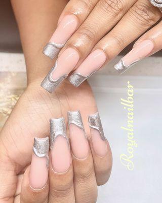 Royal Nail Bar