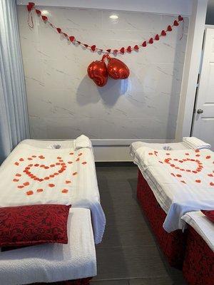 Privacy room for couple. happy Valentine's Day !