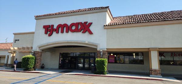 T.J. Maxx & HomeGoods