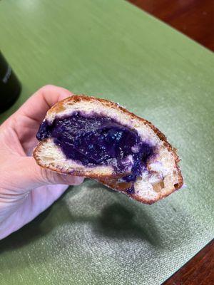 Ube malasada