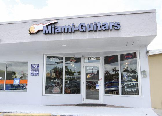 The Miami-Guitars storefront located at 6703 Bird Rd (SW 40 St.)